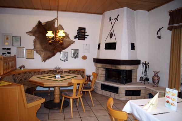 Hotel Fasold Sulzfeld  ภายนอก รูปภาพ