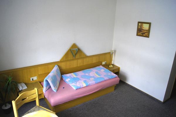 Hotel Fasold Sulzfeld  ห้อง รูปภาพ